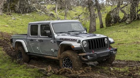 10 Jaw-Dropping Jeep Pickup Trucks to Revolutionize Your Off-Road Adventures!