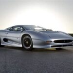 10 Jaw-Dropping Facts About the Jaguar XJ220: The Supercar That Revolutionized Speed!