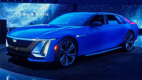 10+ Mind-Blowing Luxury Electric Cars You Need to Know About (2023 Edition) 10+ Mind-Blowing Luxury Electric Cars You Need to Know About (2023 Edition)